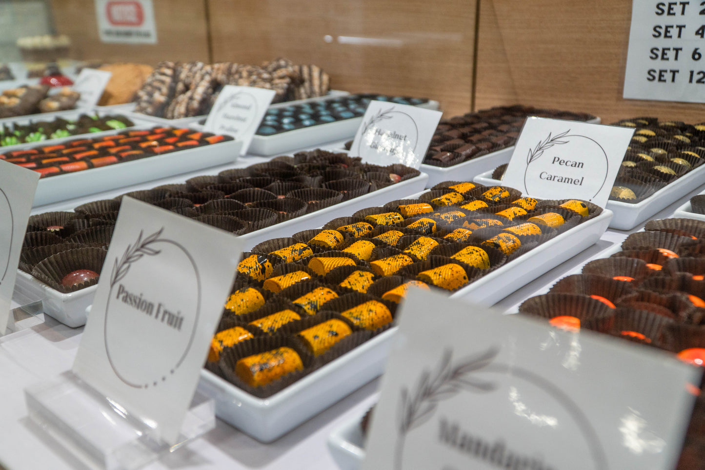 Build your Own Chocolate Set
